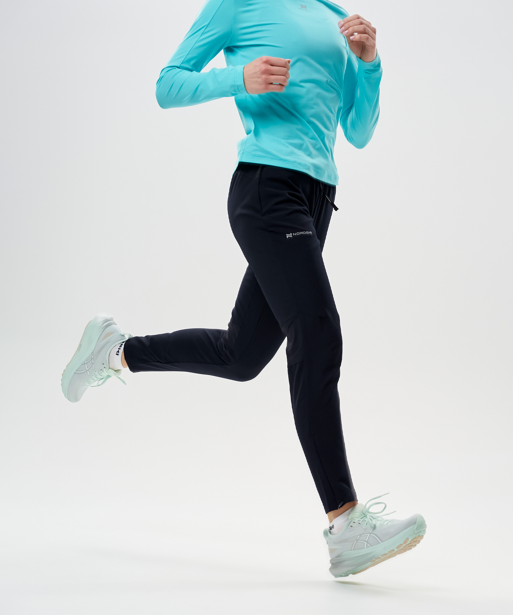Брюки беговые Nordski Upcast Carbon W
