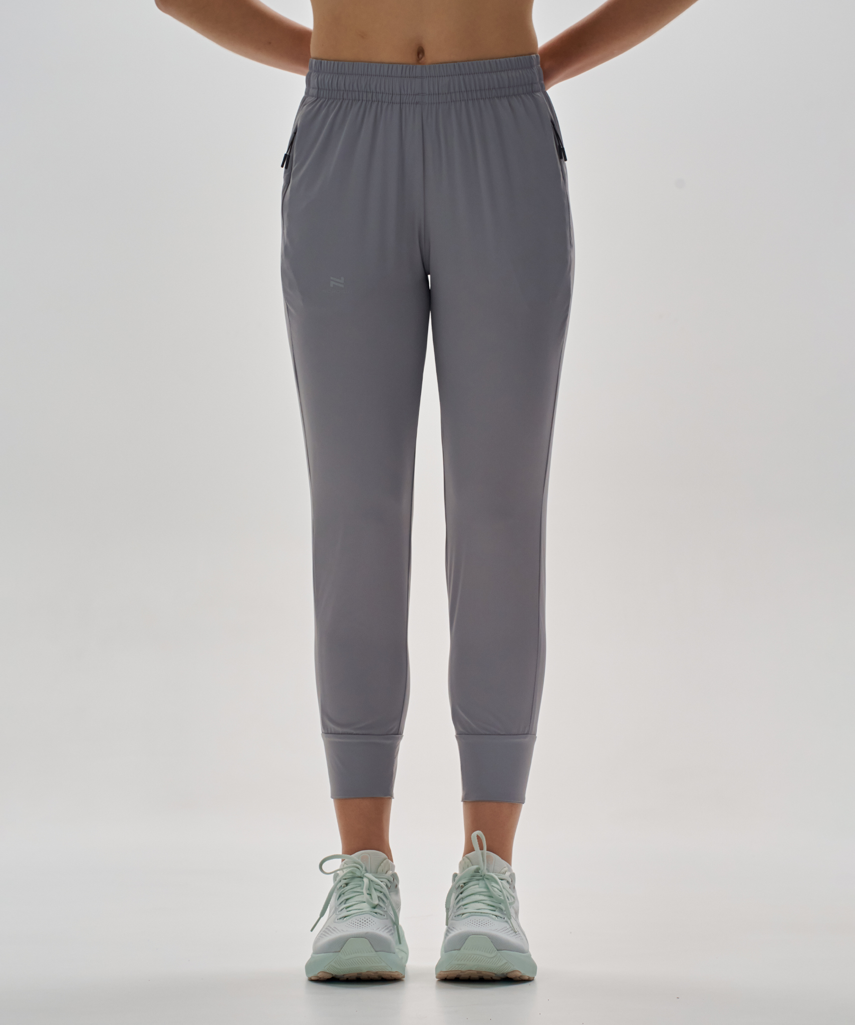 Брюки беговые Pro Light Grey W